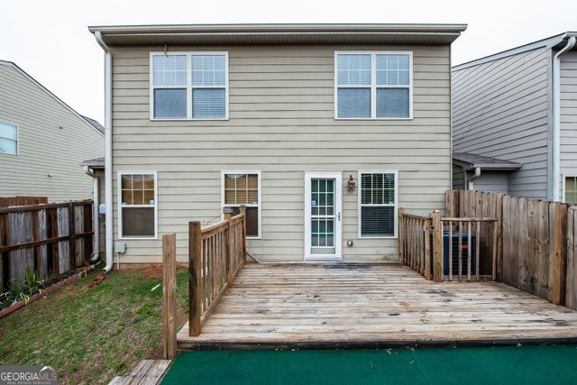 316 Lauren Drive, Fairburn, GA 30213