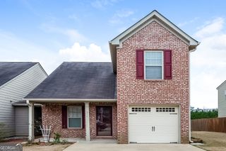 316 Lauren Drive, Fairburn, GA 30213