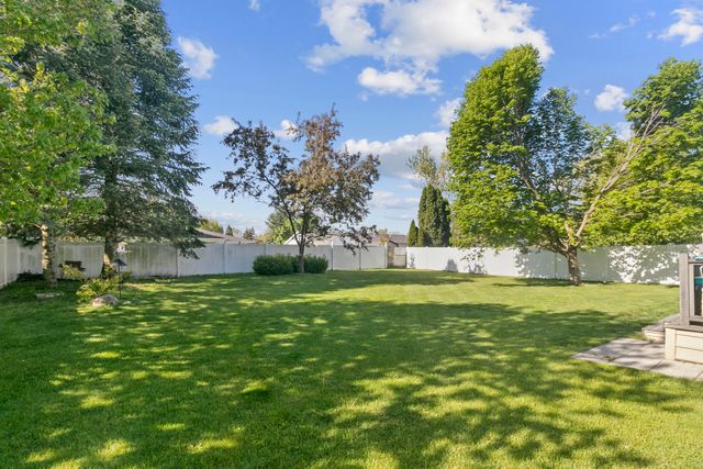 5848 Tradewind Drive, Portage, MI 49024