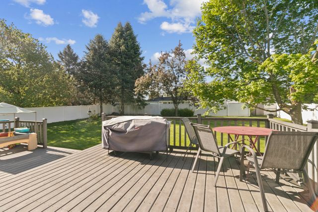 5848 Tradewind Drive, Portage, MI 49024