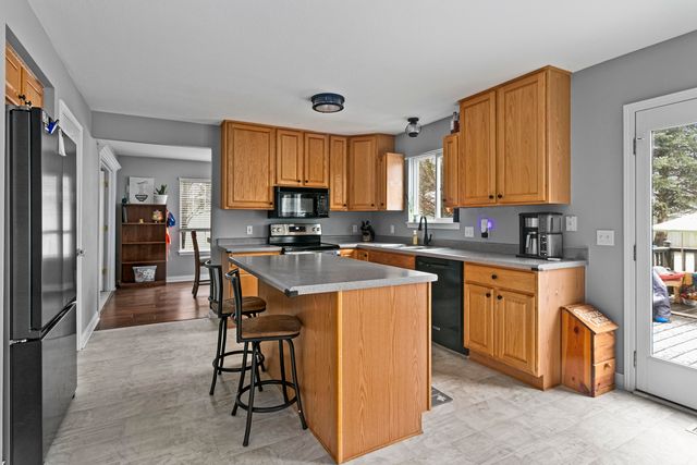 5848 Tradewind Drive, Portage, MI 49024