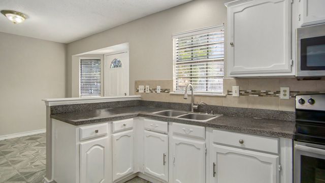 2541 Galemeadow Drive, Fort Worth, TX 76123