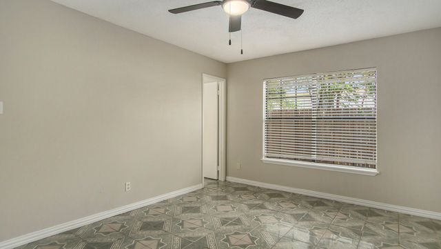 2541 Galemeadow Drive, Fort Worth, TX 76123