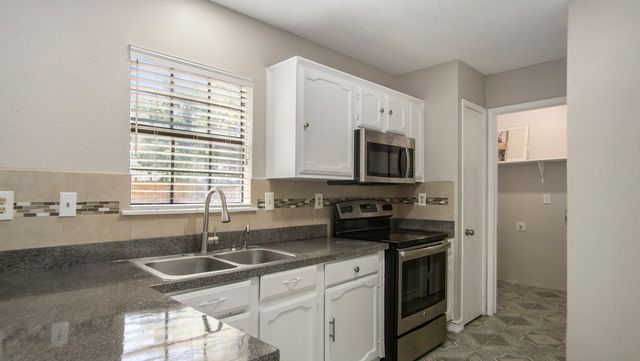 2541 Galemeadow Drive, Fort Worth, TX 76123