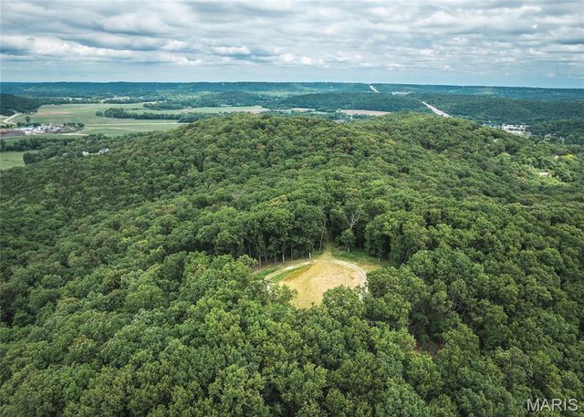 1 Trails Ends Trail, House Springs, MO 63051