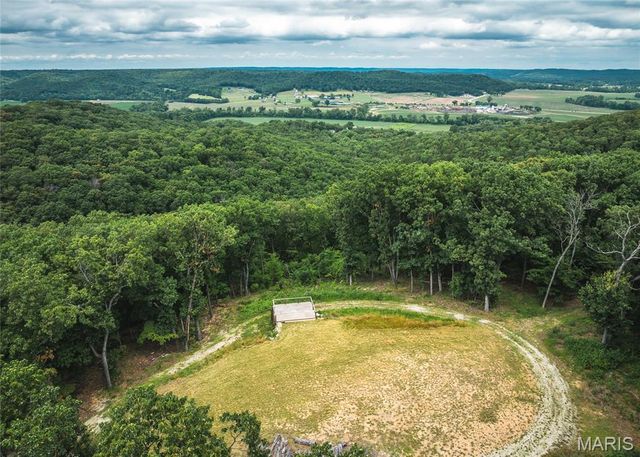 1 Trails Ends Trail, House Springs, MO 63051
