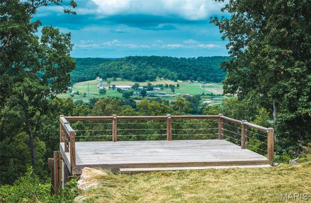 1 Trails Ends Trail, House Springs, MO 63051