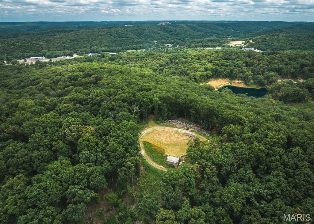1 Trails Ends Trail, House Springs, MO 63051