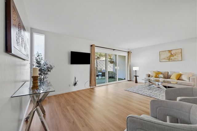 651 651 Moraga Rd 12, Moraga, CA 94556