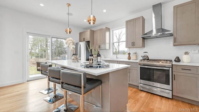 11 Rustic Drive, Rock Tavern, NY 12575