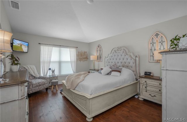 3271 N Burroughs Path, Beverly Hills, FL 34465