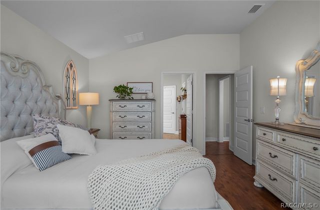 3271 N Burroughs Path, Beverly Hills, FL 34465