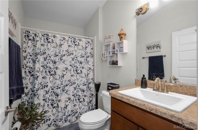3271 N Burroughs Path, Beverly Hills, FL 34465