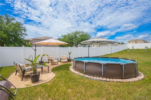 3271 N Burroughs Path, Beverly Hills, FL 34465