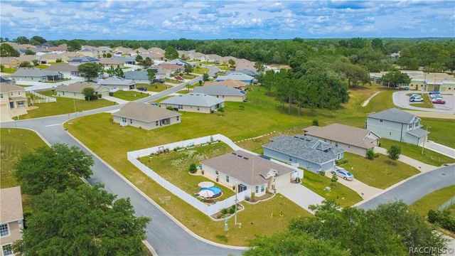 3271 N Burroughs Path, Beverly Hills, FL 34465