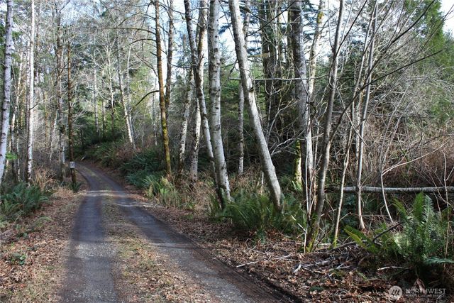 3470 N Mission Road, Bremerton, WA 98312