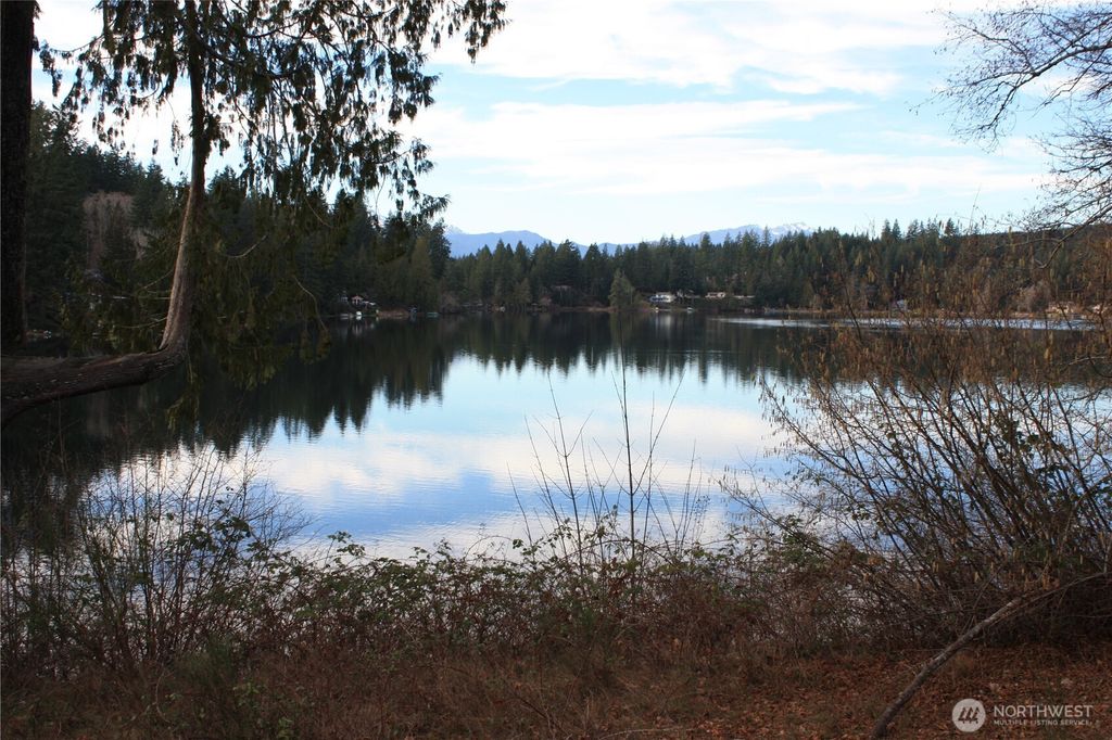 3470 N Mission Road, Bremerton, WA 98312