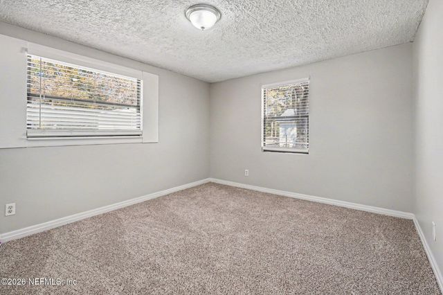 1113 FOUNTAIN Road, Jacksonville, FL 32205