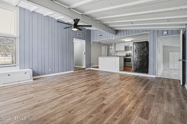 1113 FOUNTAIN Road, Jacksonville, FL 32205