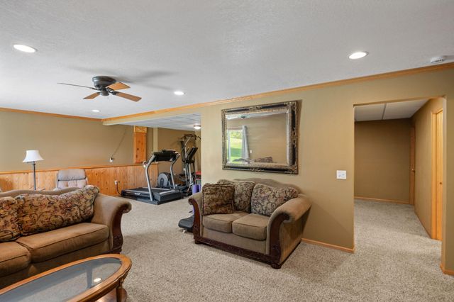 2723 174th Avenue NE, Ham Lake, MN 55304