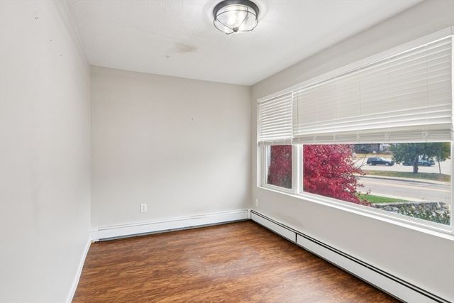 14 Pleasant St A, Franklin, MA 02038