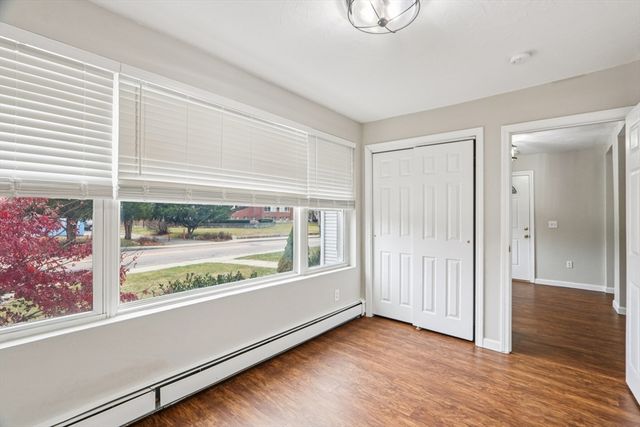 14 Pleasant St A, Franklin, MA 02038