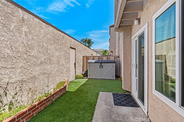 700 W La Veta M3, Orange, CA 92868