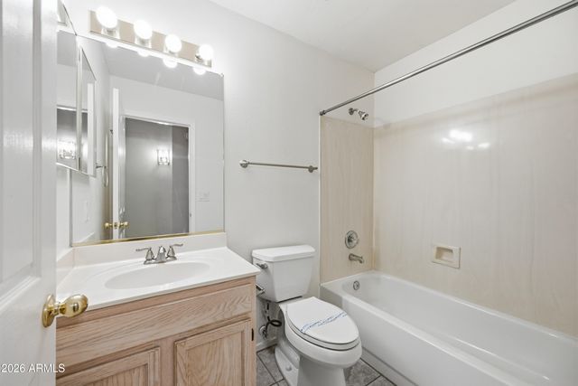 1025 W JEANINE Drive, Tempe, AZ 85284