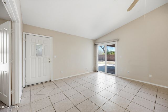 1025 W JEANINE Drive, Tempe, AZ 85284