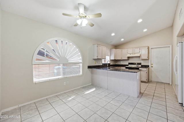 1025 W JEANINE Drive, Tempe, AZ 85284