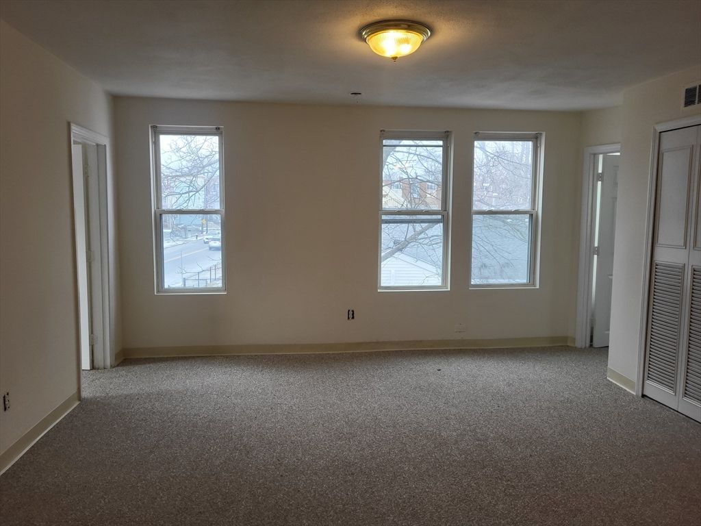 947 River Street 3, Boston, MA 02136