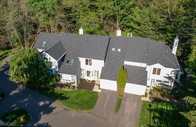 22 Flynn Pl, Wayne Twp., NJ 07470