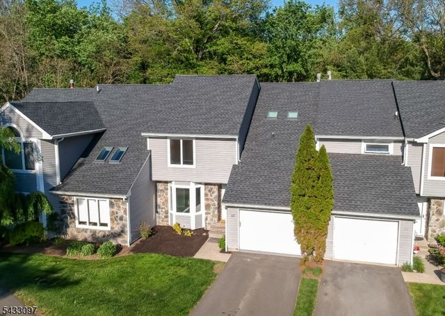 22 Flynn Pl, Wayne Twp., NJ 07470