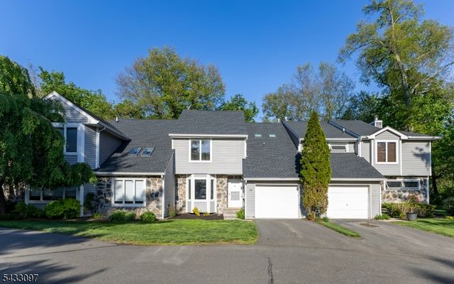 22 Flynn Pl, Wayne Twp., NJ 07470