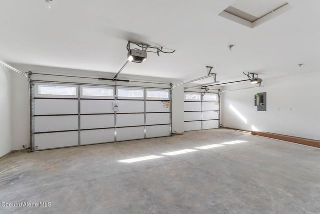 866 E Valley St S, Oldtown, ID 83822