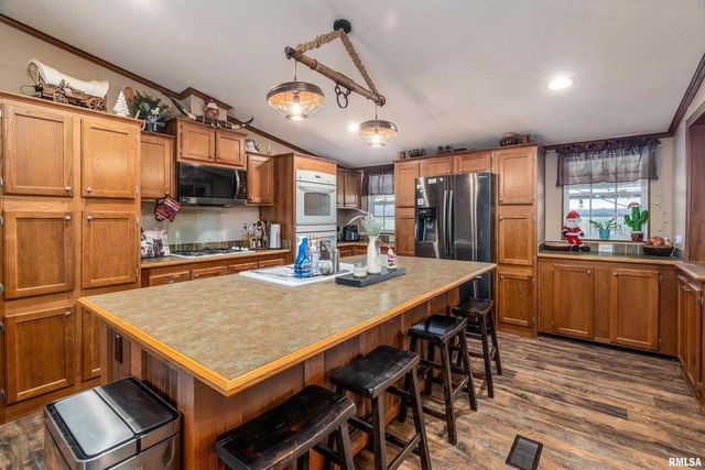 3996 Belgium Road, Mulkeytown, IL 62865