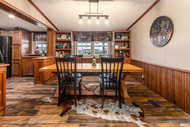 3996 Belgium Road, Mulkeytown, IL 62865