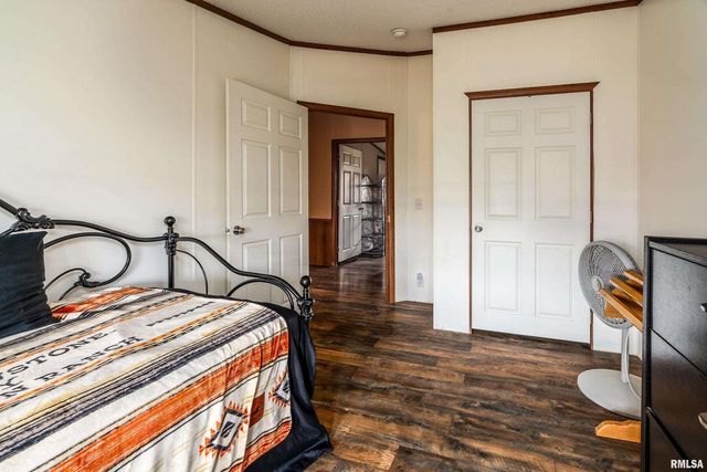 3996 Belgium Road, Mulkeytown, IL 62865