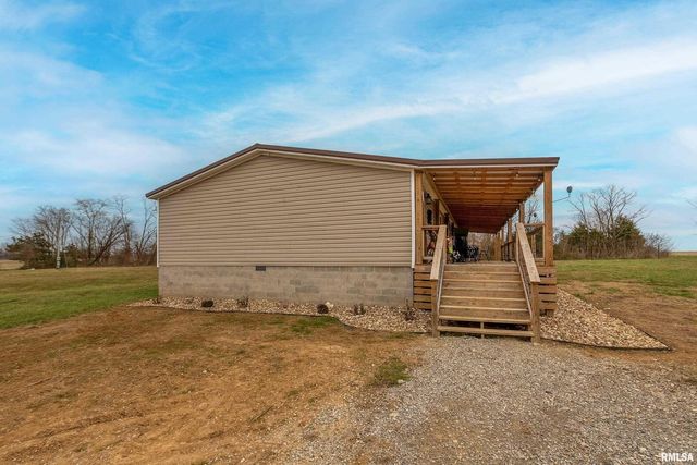 3996 Belgium Road, Mulkeytown, IL 62865