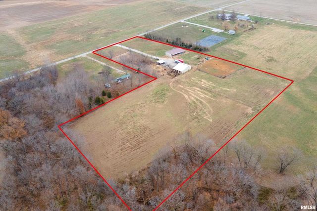 3996 Belgium Road, Mulkeytown, IL 62865