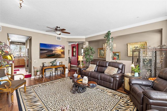 4319 SPINNAKER COVE LN, Tampa, FL 33615