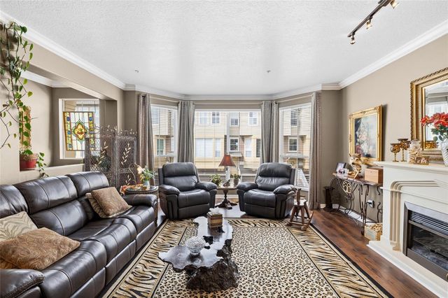 4319 SPINNAKER COVE LN, Tampa, FL 33615