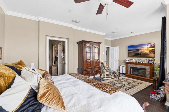 4319 SPINNAKER COVE LN, Tampa, FL 33615