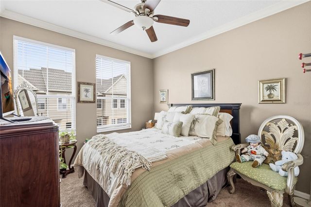 4319 SPINNAKER COVE LN, Tampa, FL 33615