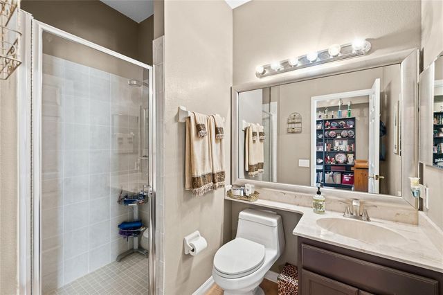 4319 SPINNAKER COVE LN, Tampa, FL 33615