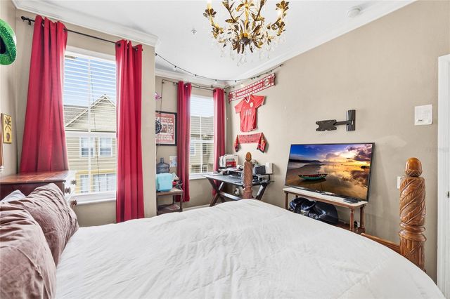 4319 SPINNAKER COVE LN, Tampa, FL 33615