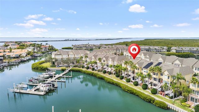 4319 SPINNAKER COVE LN, Tampa, FL 33615