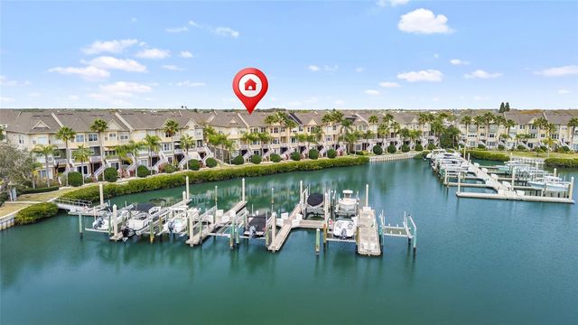 4319 SPINNAKER COVE LN, Tampa, FL 33615