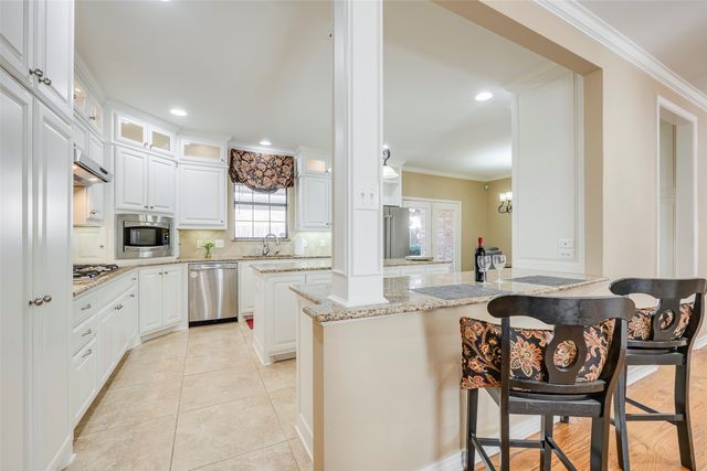 7016 Allen Place Drive, Fort Worth, TX 76116