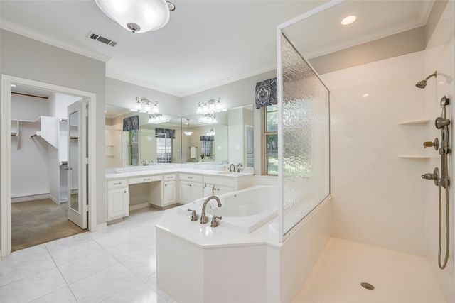 7016 Allen Place Drive, Fort Worth, TX 76116